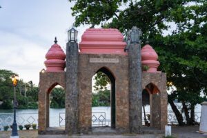 Wonders of Sri Lanka | A Drop in the Indian Ocean | Most Amazing Places in Sri Lanka